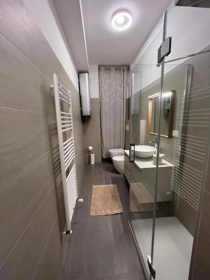 Appartement Col Di Lana Apt Milaan Italië